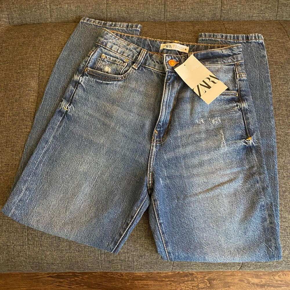 ZARA Mom Relaxed Denim Jeans [LAST ONE]